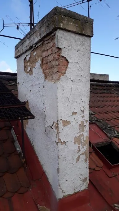 Nátěr plechové střechy, Praha 4 — před opravou